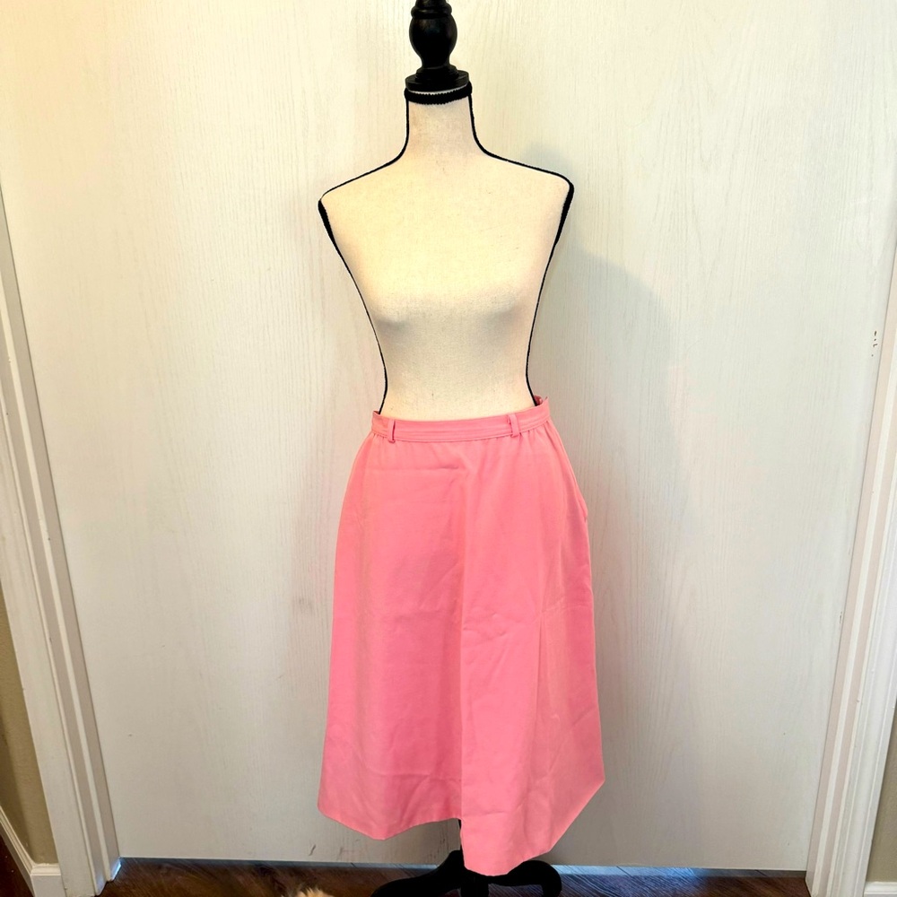 Vintage Salem skirt. A-line skirt pink retro midi length